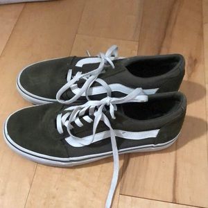 Women’s vans size 8.5